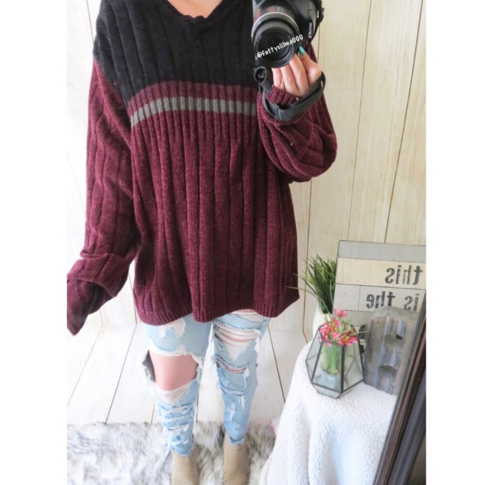 Vintage cozy night in chenille sweater 🍃 - Picture 3 of 8